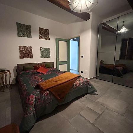 App Di Tania Apartment Reggio Emilia Luaran gambar
